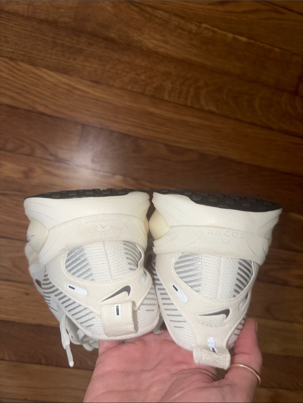 Nike Vomero 18 women’s 9 - Picture 7 of 8